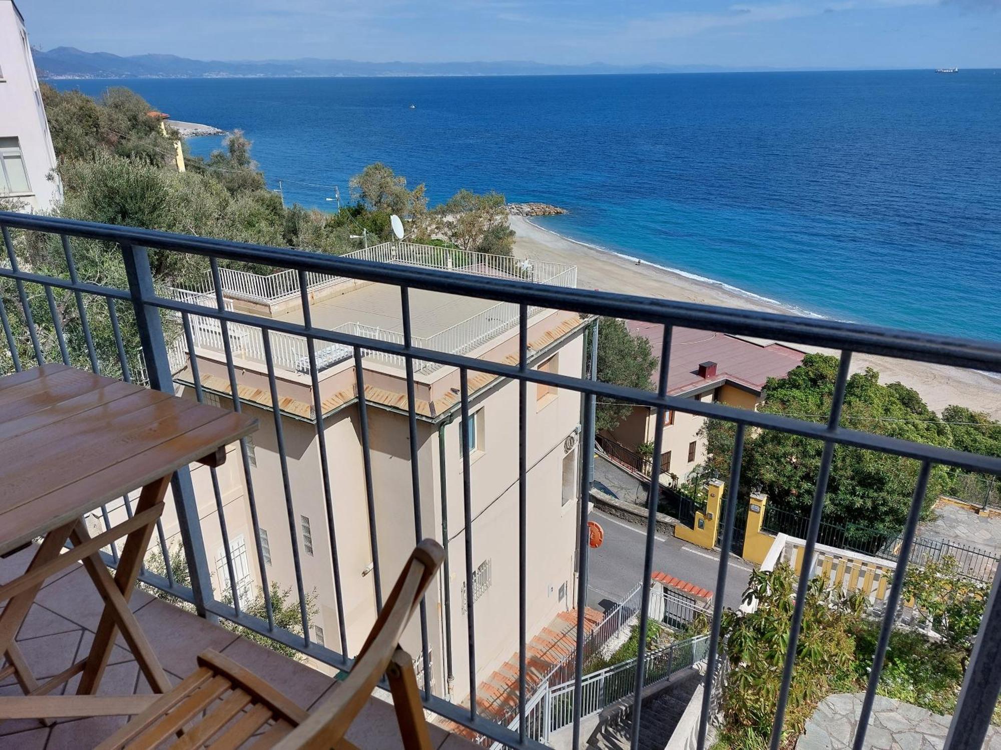 Una Finestra Sul Mare Home 1 Bergeggi Zewnętrze zdjęcie
