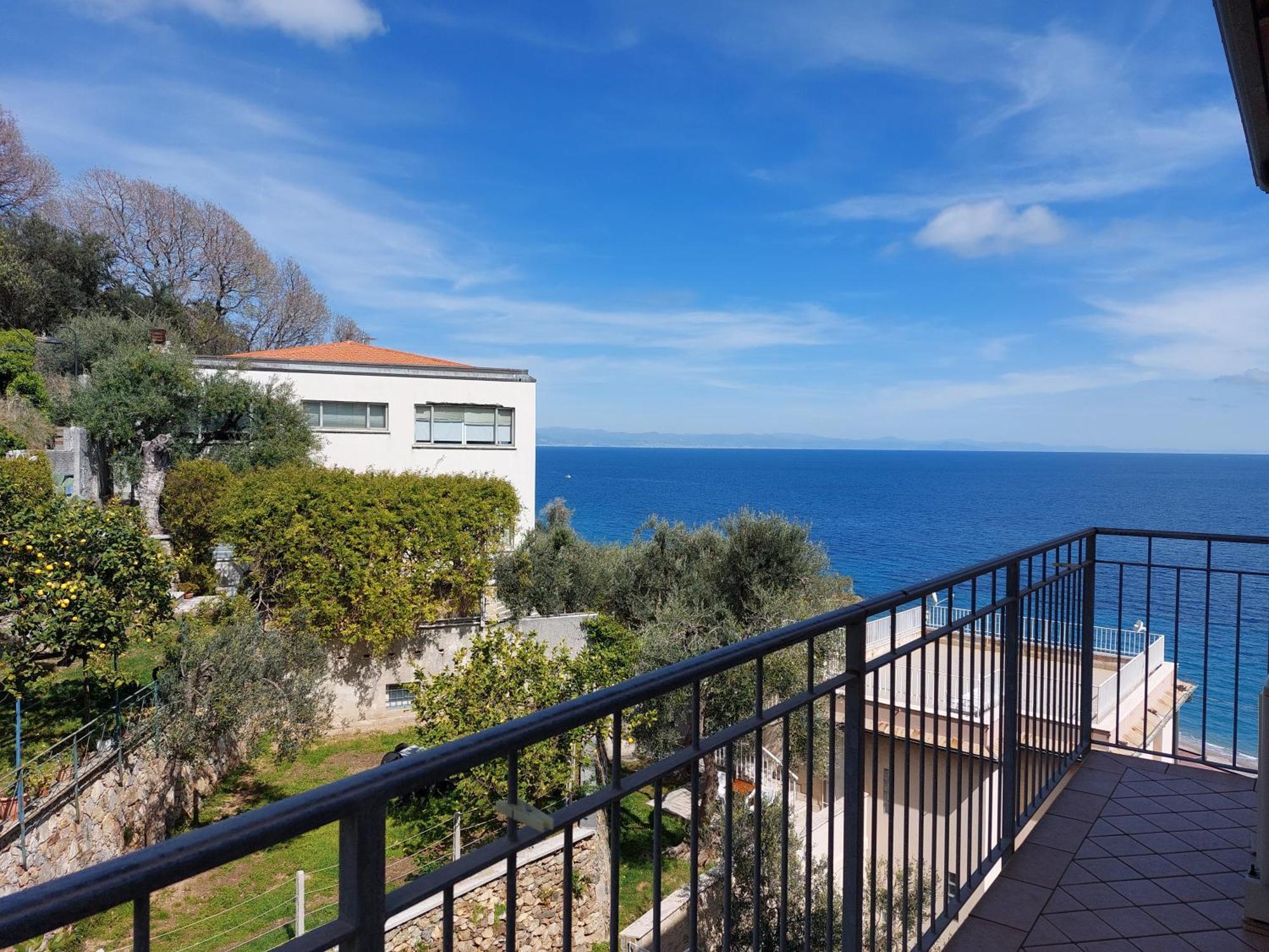 Una Finestra Sul Mare Home 1 Bergeggi Zewnętrze zdjęcie